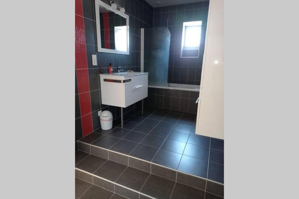 Appartement Moderne Et Lumineux Brive-la-Gaillarde Esterno foto